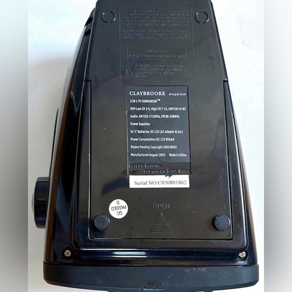 Claybrooke 5-in-1 TV Companion-TV, AM/FM Radio, Flashlight, Thermometer, Compass - Picture 6 of 8